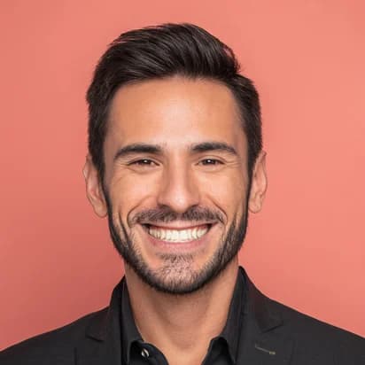 Carlos Hernández